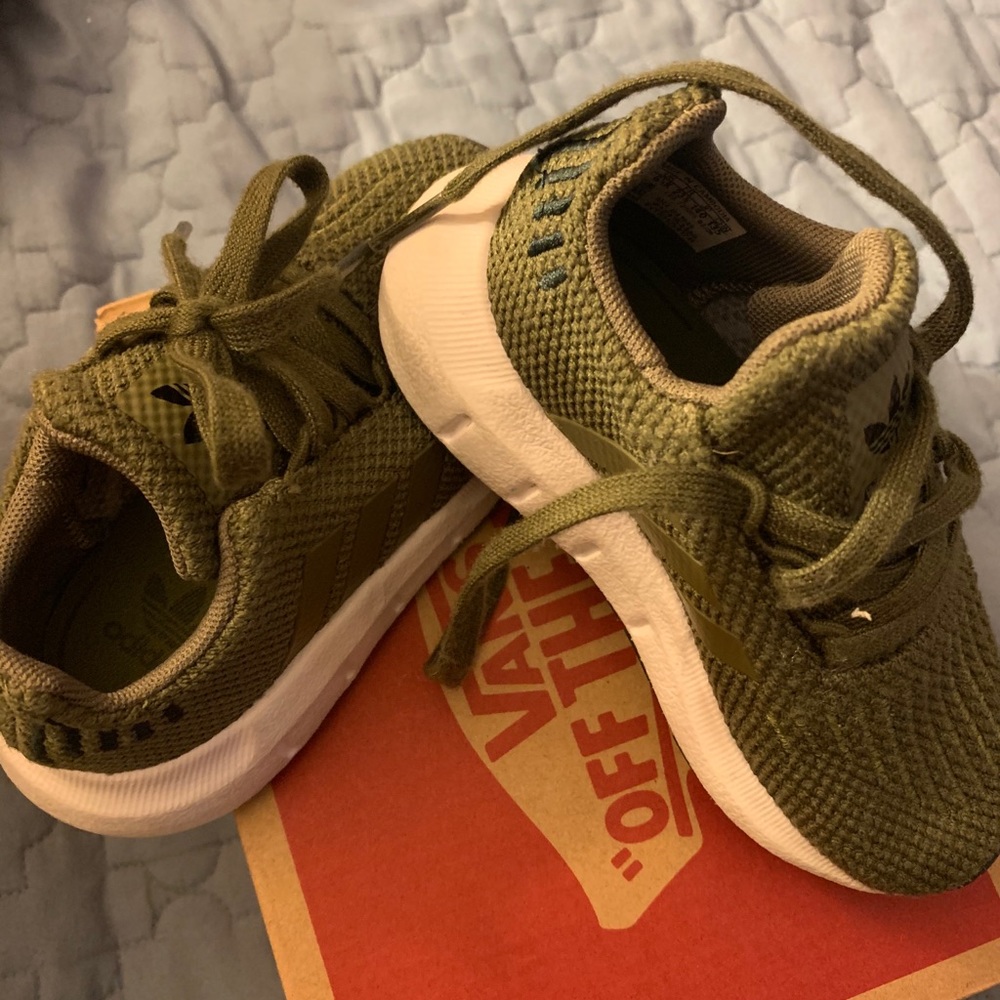 Adidas size 7